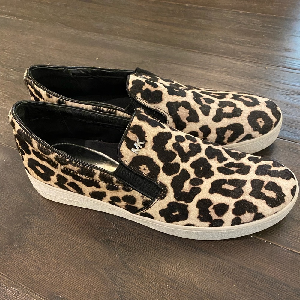 Michael Kors Leopard flat slip on shoes